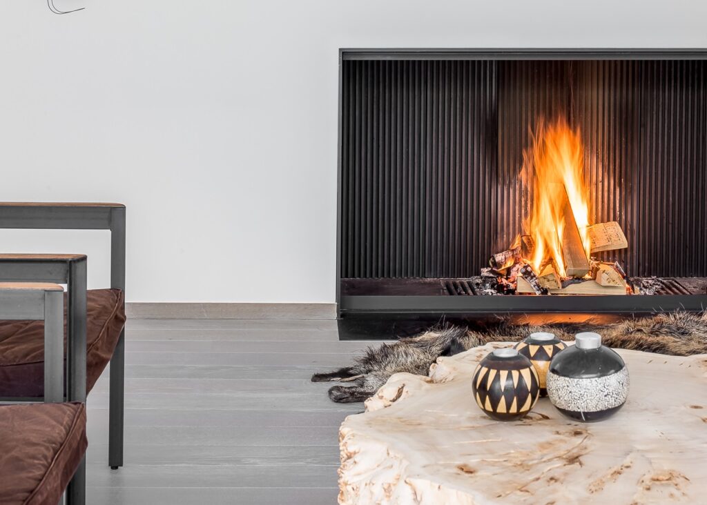 cheminée metalfire sol chez Archiflam cheminées et poêles à aix en provence