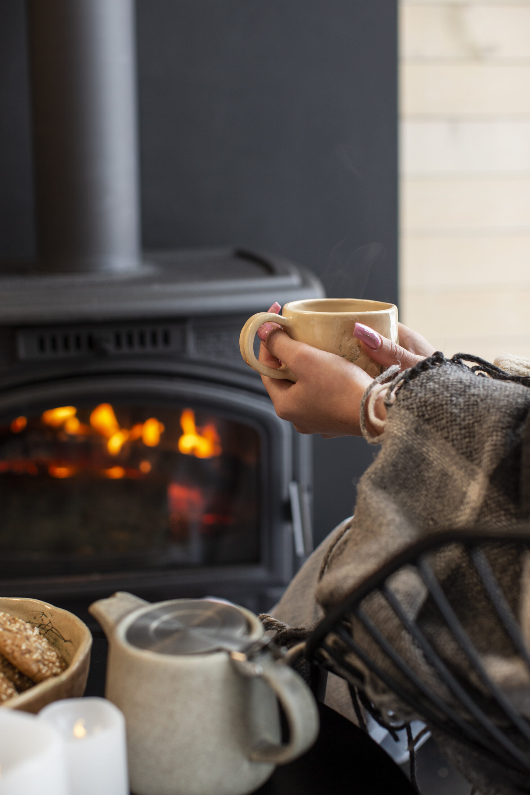 poêle à bois moderne installation Archiflam cheminées à Aix en provence